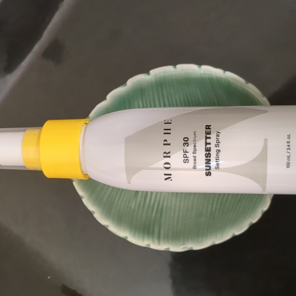 Setting Spray - Picture 3 of 3